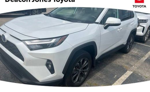 2024 Toyota RAV4 XLE Premium