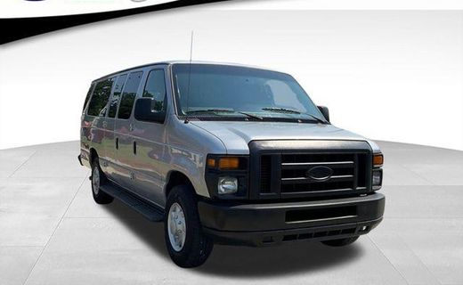 2012 Ford E-350 XL
