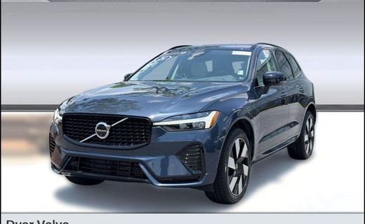 2024 Volvo XC60 Plus Dark