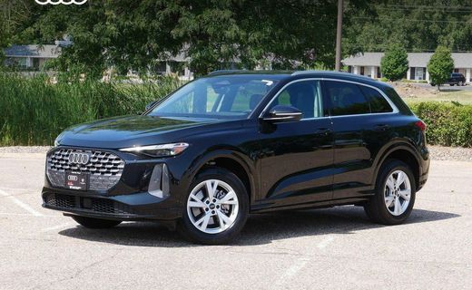 2025 Audi Q5 Quattro Premium