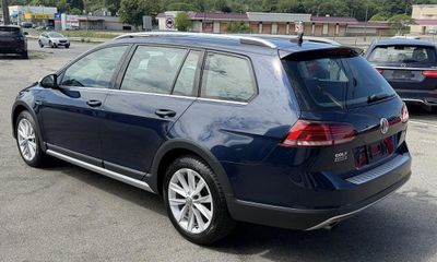 2019 Volkswagen Golf Alltrack 4Motion S SE