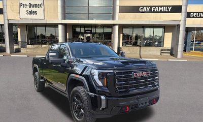 2024 GMC Sierra HD AT4