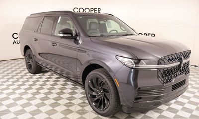 2026 Lincoln Navigator L Reserve