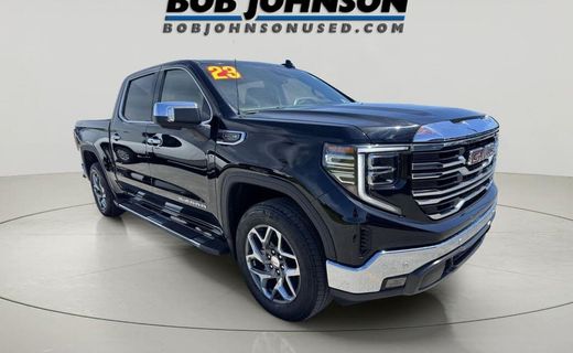 2023 GMC Sierra SLT