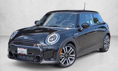 2023 Mini Hardtop S Hatchback