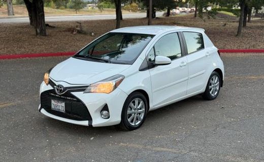 2016 Toyota Yaris L