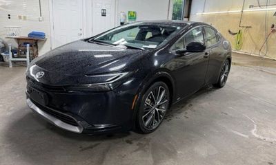 2024 Toyota Prius XLE
