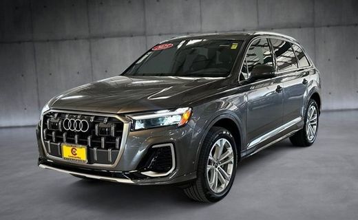 2025 Audi Q7 Quattro Premium