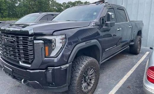 2024 GMC Sierra HD Denali Ultimate