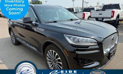 2024 Lincoln Aviator Base