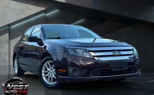2012 Ford Fusion S