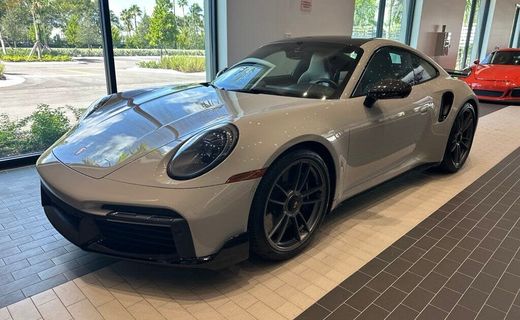 2025 Porsche 911 Turbo S