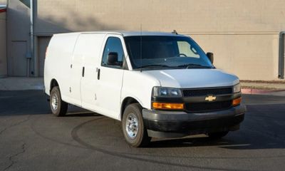 2020 Chevrolet Express EXT
