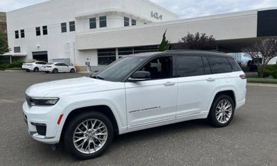 2023 Jeep Grand Cherokee L