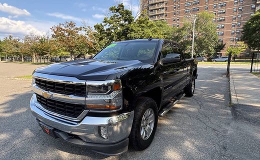 2017 Chevrolet Silverado LT