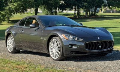 2010 Maserati Granturismo S Automatic