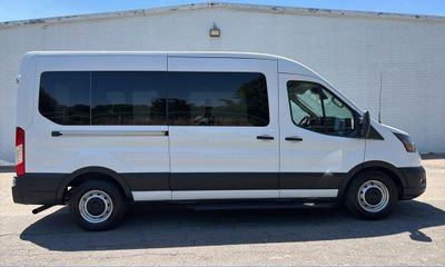 2022 Ford Transit XLT