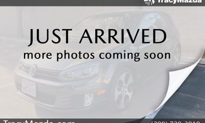 2012 Volkswagen GTI 20T 4 Door