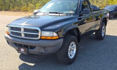 2005 Dodge Dakota SLT