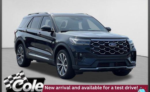 2025 Ford Explorer Platinum