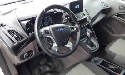 2022 Ford Transit Connect XL