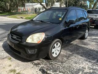 2008 Kia Rondo UN