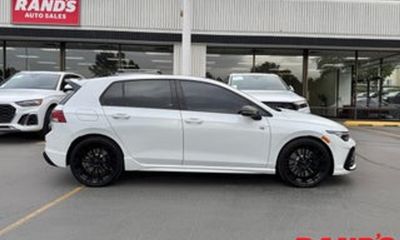 2025 Volkswagen Golf R Black Edition
