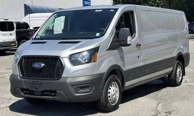 2023 Ford Transit 250 LOW Roof