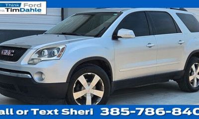2012 GMC Acadia SLT 2