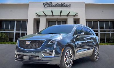 2026 Cadillac XT5 Sport