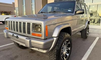2001 Jeep Cherokee Sport