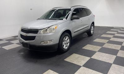 2011 Chevrolet Traverse LS