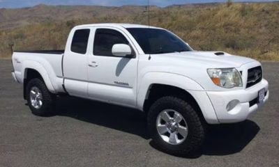 2008 Toyota Tacoma Deluxe