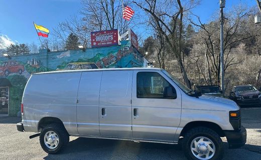 2011 Ford E-250