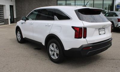 2023 Kia Sorento LX