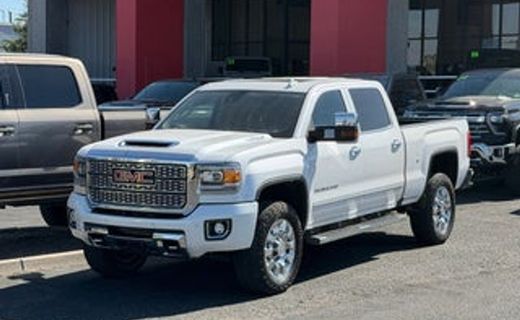 2018 GMC Sierra Denali