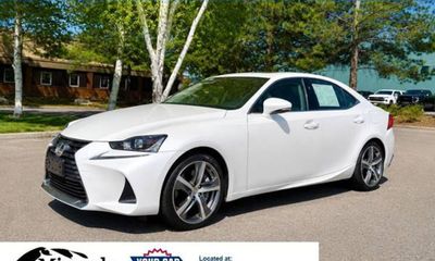 2018 Lexus IS 300