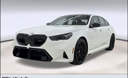 2025 BMW M5