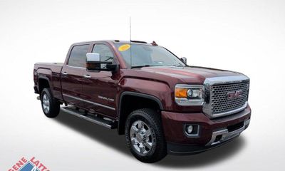 2016 GMC Sierra Denali