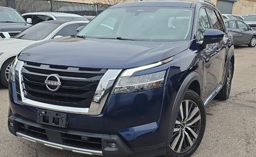 2022 Nissan Pathfinder Platinum