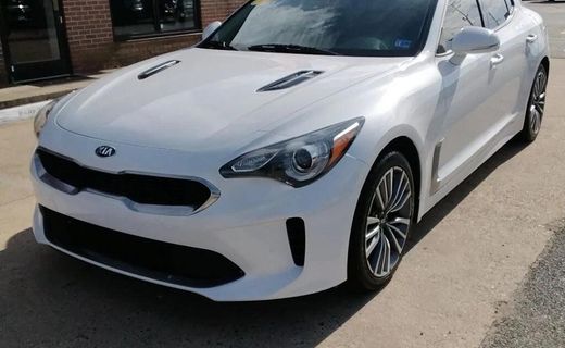 2019 Kia Stinger Base