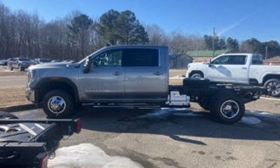 2026 GMC Sierra HD Pro