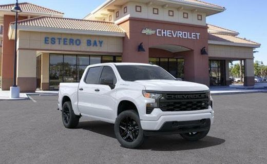 2023 Chevrolet Silverado Custom