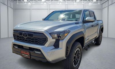 2026 Toyota Tacoma TRD OFF Road