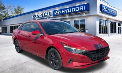 2021 Hyundai Elantra Blue