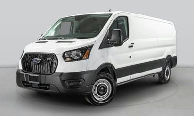2025 Ford Transit Medium Roof