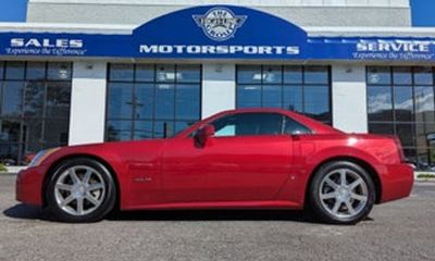 2005 Cadillac XLR
