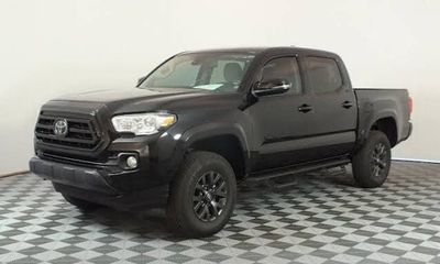 2023 Toyota Tacoma SR5