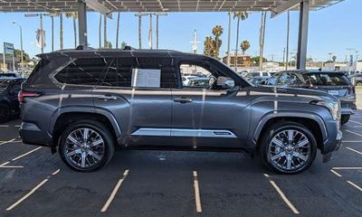 2023 Toyota Sequoia Platinum