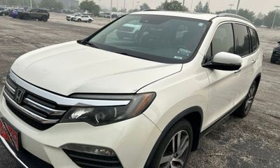2017 Honda Pilot Touring